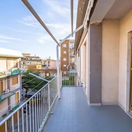 Al Flamingo Apartment